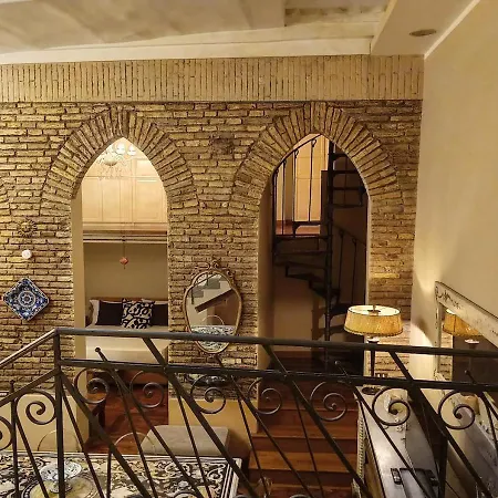 Apartament Colosseum Imperial Fora Ancient House In Monti Rzym